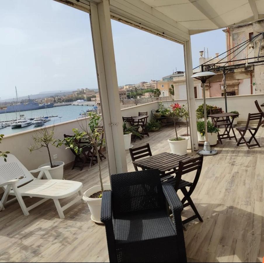 B&B Marina Di Ortigia Syracuse Exterior foto